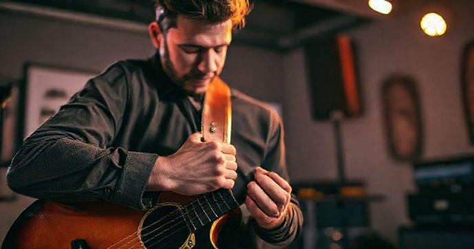 Tudo sobre correias para guitarra: escolha a ideal para você